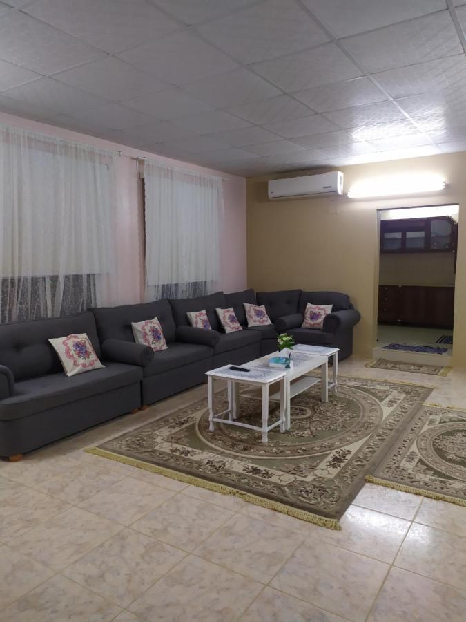إستراحة الروابي אום לאג' מראה חיצוני תמונה